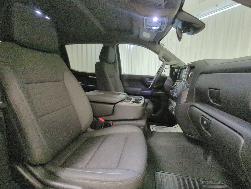 2022 Chevrolet Silverado 1500 Custom in Dartmouth, Nova Scotia - 23 - w1024h768px