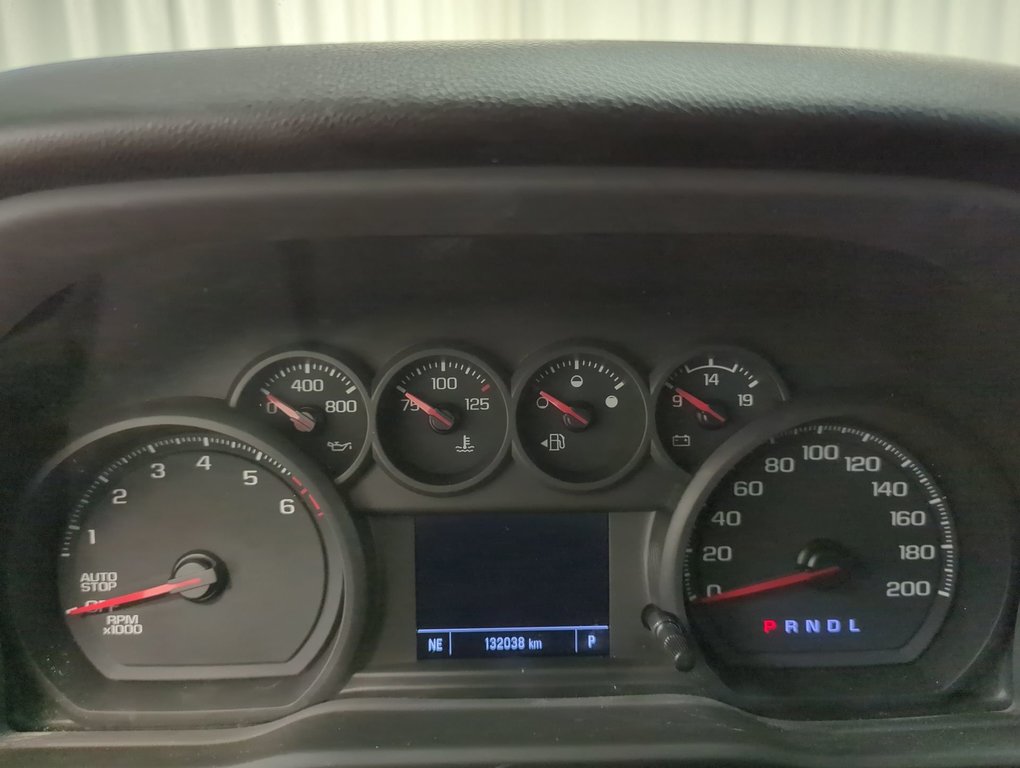 2022 Chevrolet Silverado 1500 Custom in Dartmouth, Nova Scotia - 15 - w1024h768px