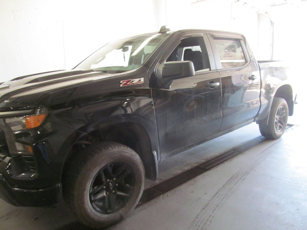 2022 Chevrolet Silverado 1500 Custom Trail Boss in Dartmouth, Nova Scotia - 2 - w1024h768px