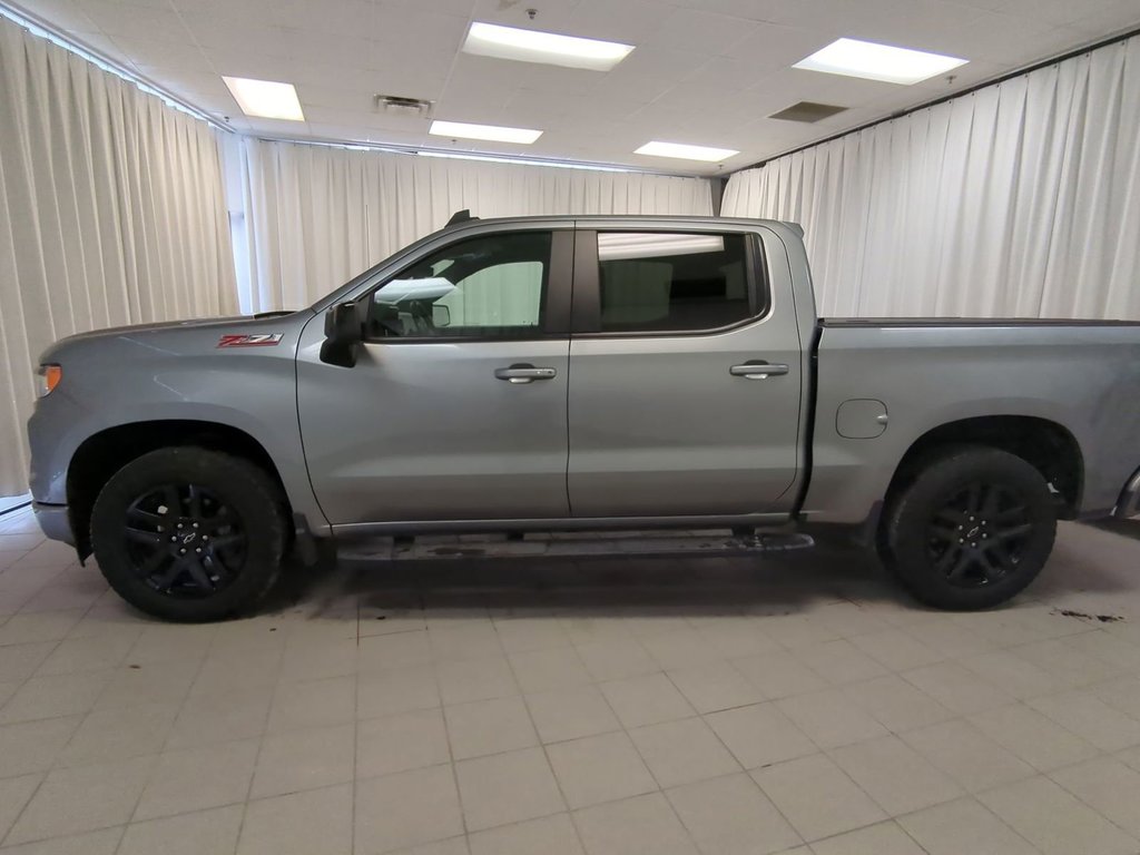 2023 Chevrolet Silverado 1500 RST in Dartmouth, Nova Scotia - 5 - w1024h768px