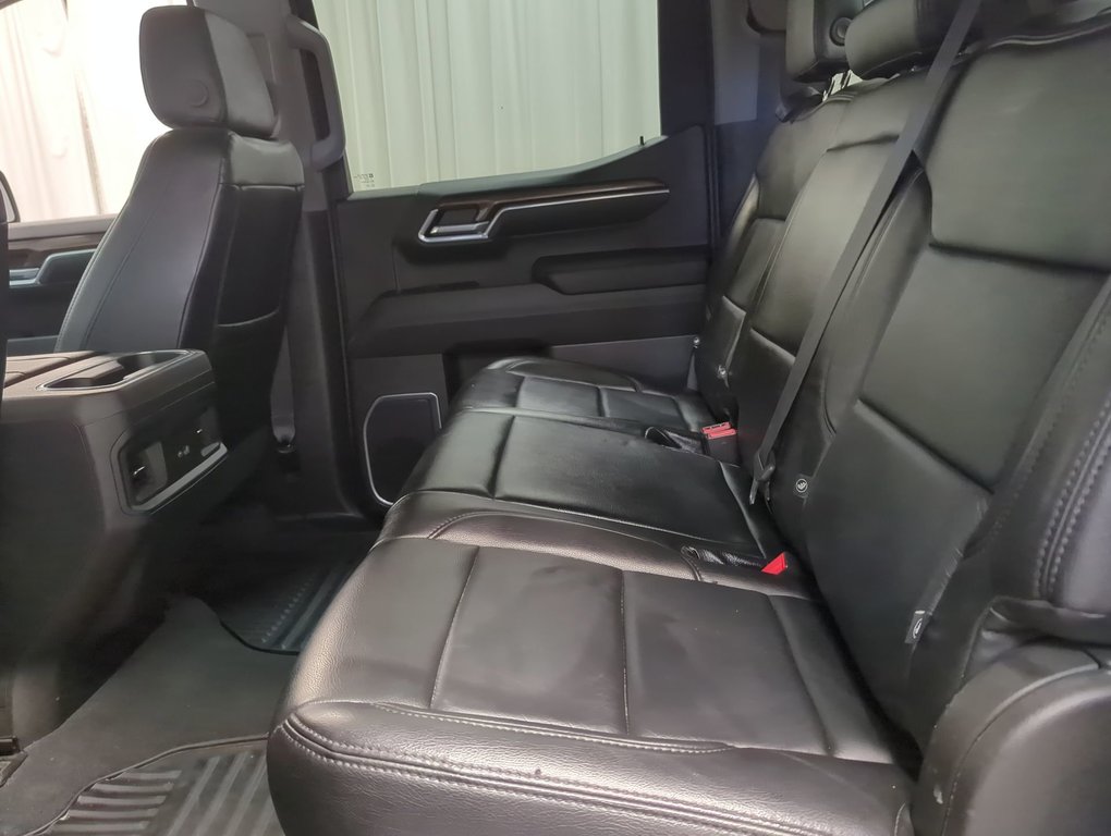 2023 Chevrolet Silverado 1500 RST in Dartmouth, Nova Scotia - 22 - w1024h768px