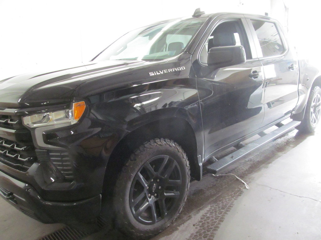 2023 Chevrolet Silverado 1500 RST in Dartmouth, Nova Scotia - 2 - w1024h768px