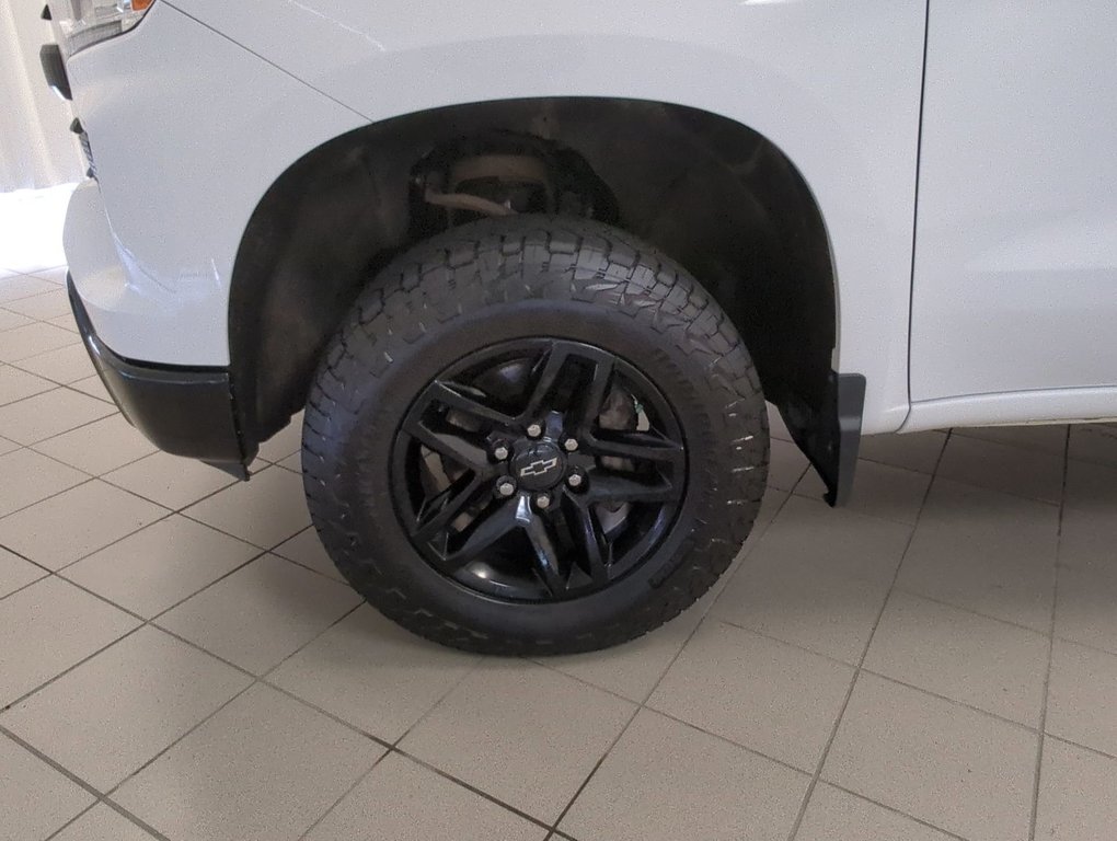 2023 Chevrolet Silverado 1500 LT Trail Boss in Dartmouth, Nova Scotia - 10 - w1024h768px