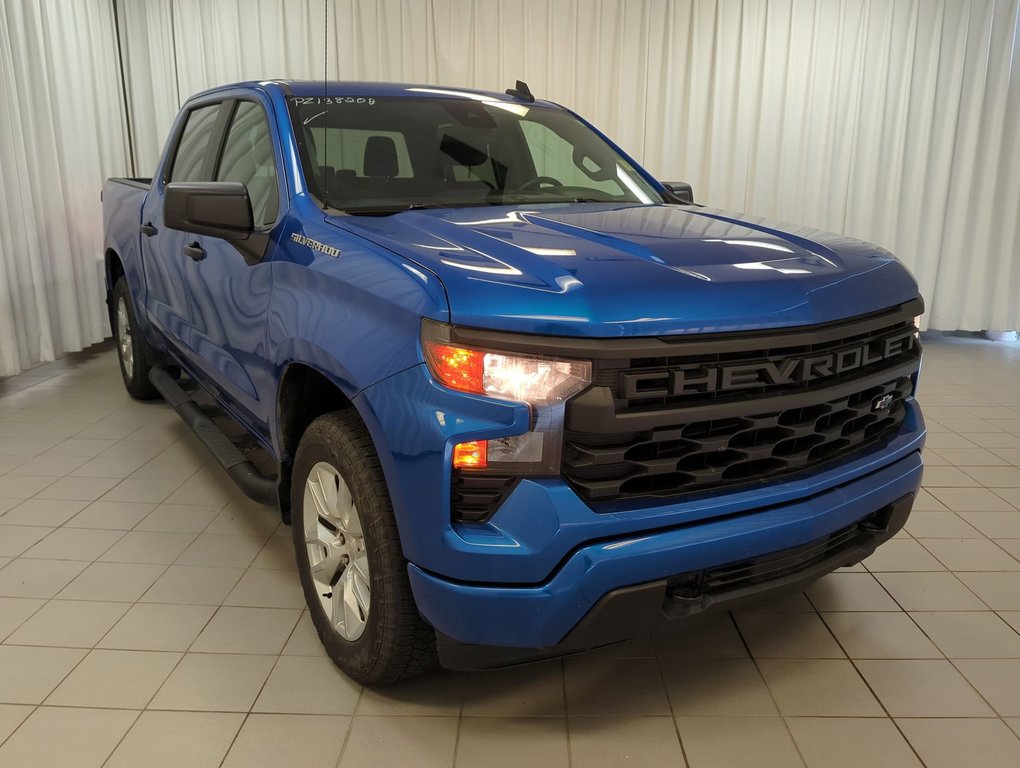 2023 Chevrolet Silverado 1500 Custom in Dartmouth, Nova Scotia - 2 - w1024h768px
