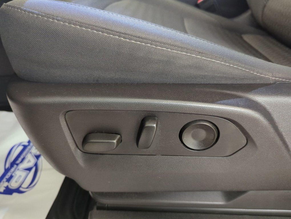 2023 Chevrolet Silverado 1500 RST in Dartmouth, Nova Scotia - 12 - w1024h768px