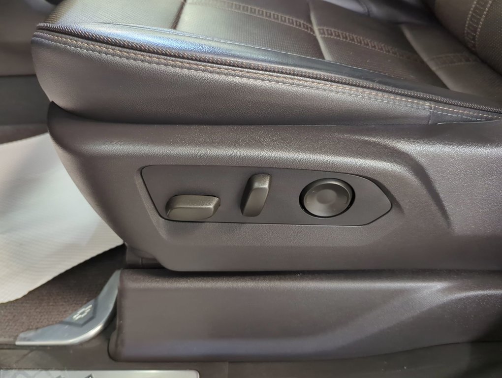 2024 Chevrolet Silverado 1500 High Country in Dartmouth, Nova Scotia - 12 - w1024h768px