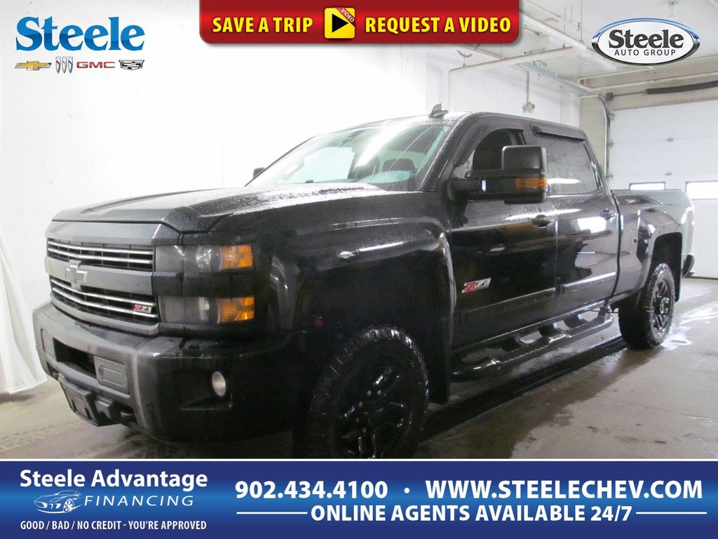 2016 Chevrolet Silverado 2500HD LT in Dartmouth, Nova Scotia - 1 - w1024h768px