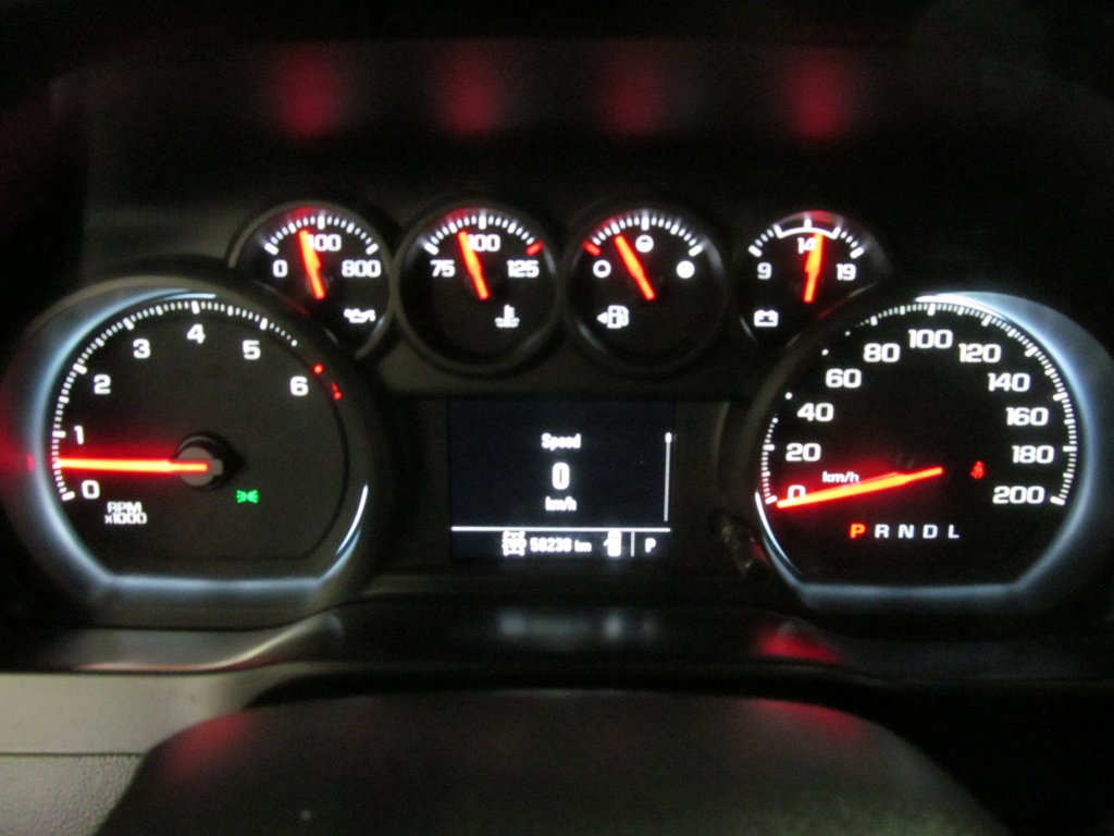 2021 Chevrolet Silverado 2500HD Custom in Dartmouth, Nova Scotia - 5 - w1024h768px