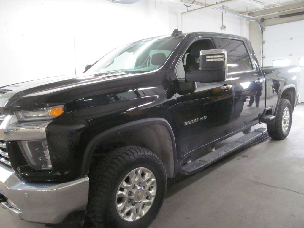 2022 Chevrolet Silverado 2500HD LTZ in Dartmouth, Nova Scotia - 2 - w1024h768px