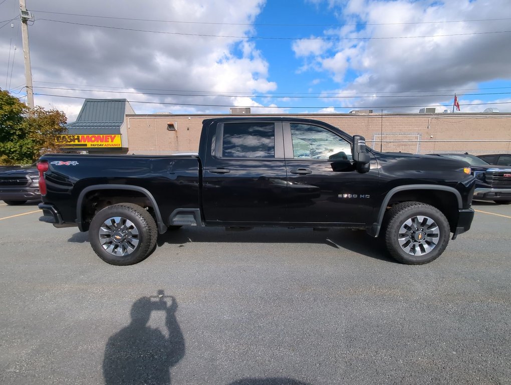 2023  Silverado 2500HD Custom *GM Certified* 4.99% Financing OAC in Dartmouth, Nova Scotia - 9 - w1024h768px