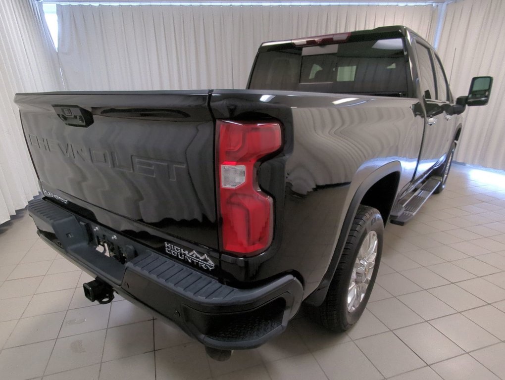2022 Chevrolet Silverado 3500HD High Country in Dartmouth, Nova Scotia - 8 - w1024h768px