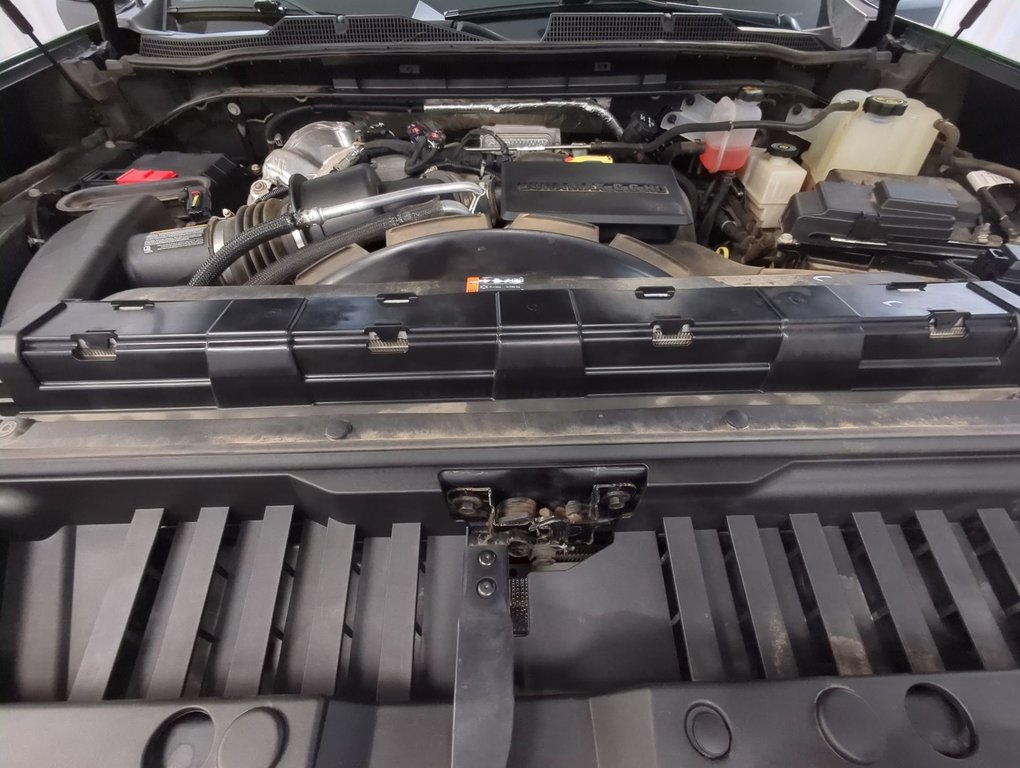 2022 Chevrolet Silverado 3500HD High Country in Dartmouth, Nova Scotia - 26 - w1024h768px