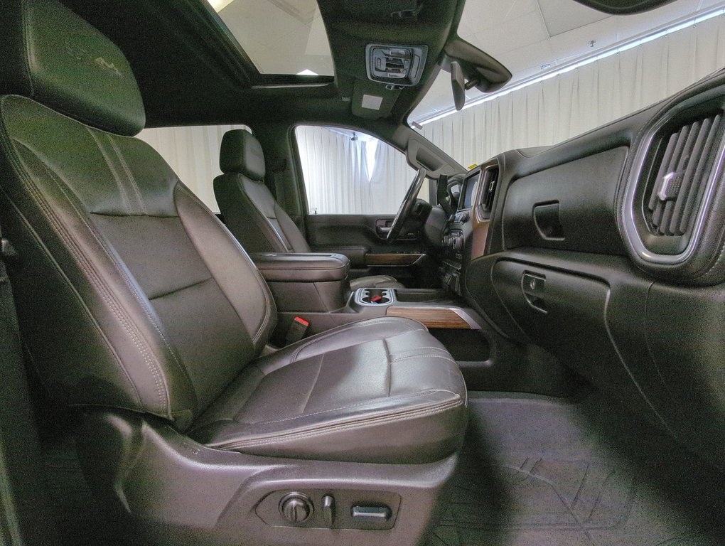 2022 Chevrolet Silverado 3500HD High Country in Dartmouth, Nova Scotia - 25 - w1024h768px