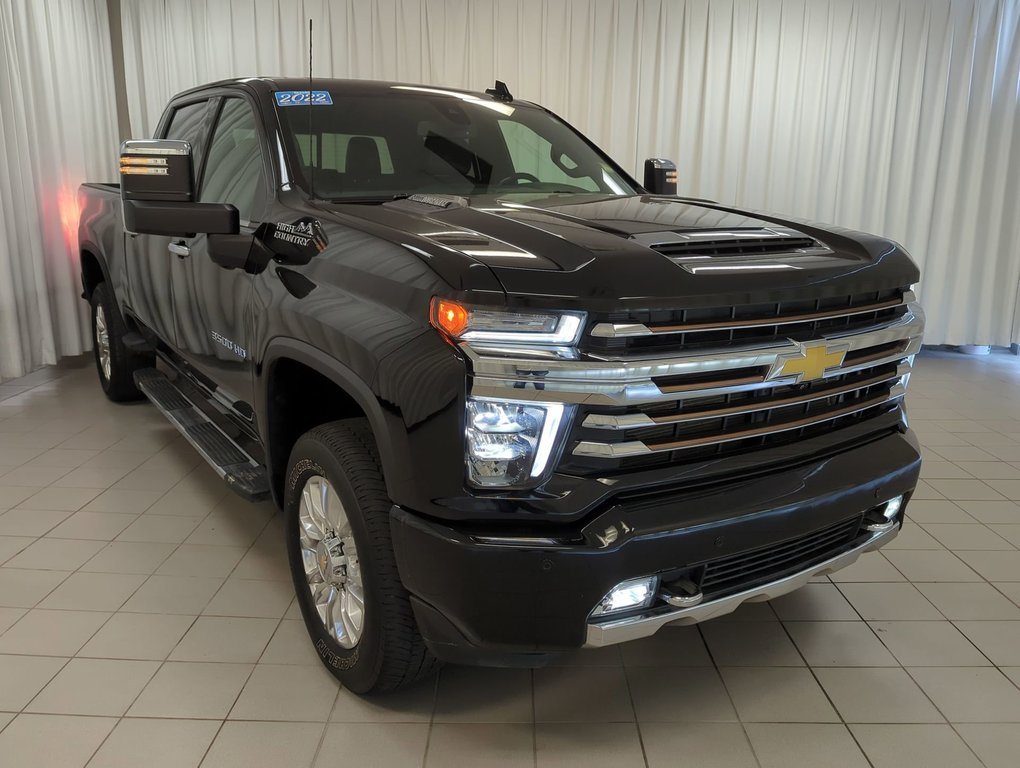 2022 Chevrolet Silverado 3500HD High Country in Dartmouth, Nova Scotia - 2 - w1024h768px