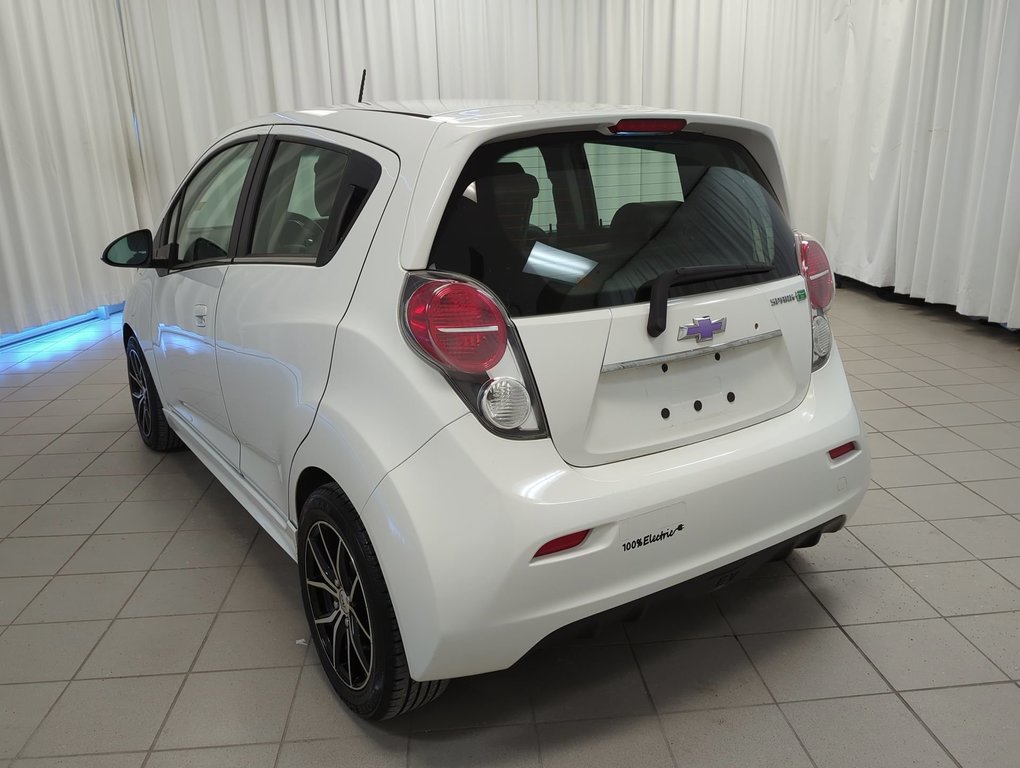 2016 Chevrolet Spark EV LT in Dartmouth, Nova Scotia - 6 - w1024h768px