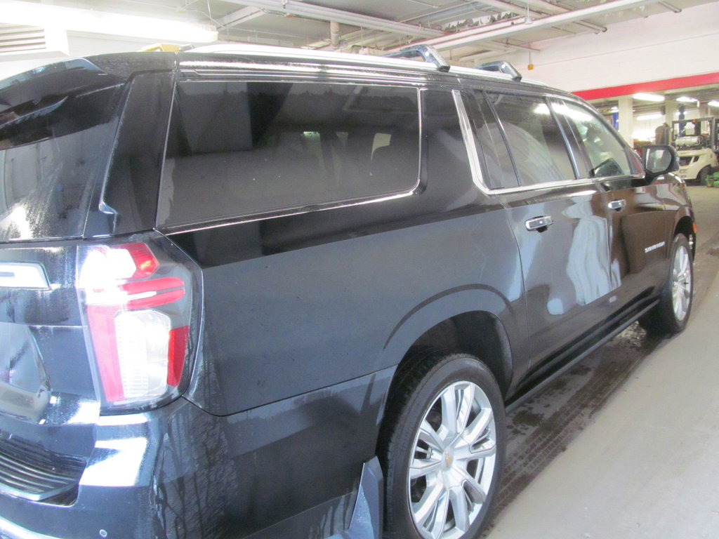2021 Chevrolet Suburban High Country in Dartmouth, Nova Scotia - 4 - w1024h768px