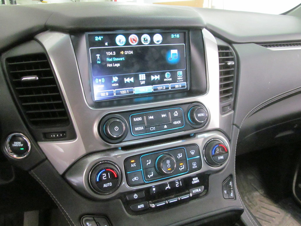 2019 Chevrolet Tahoe Premier in Dartmouth, Nova Scotia - 6 - w1024h768px