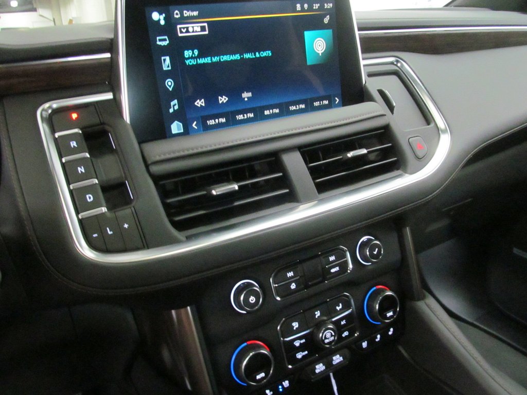 2023 Chevrolet Tahoe High Country in Dartmouth, Nova Scotia - 6 - w1024h768px