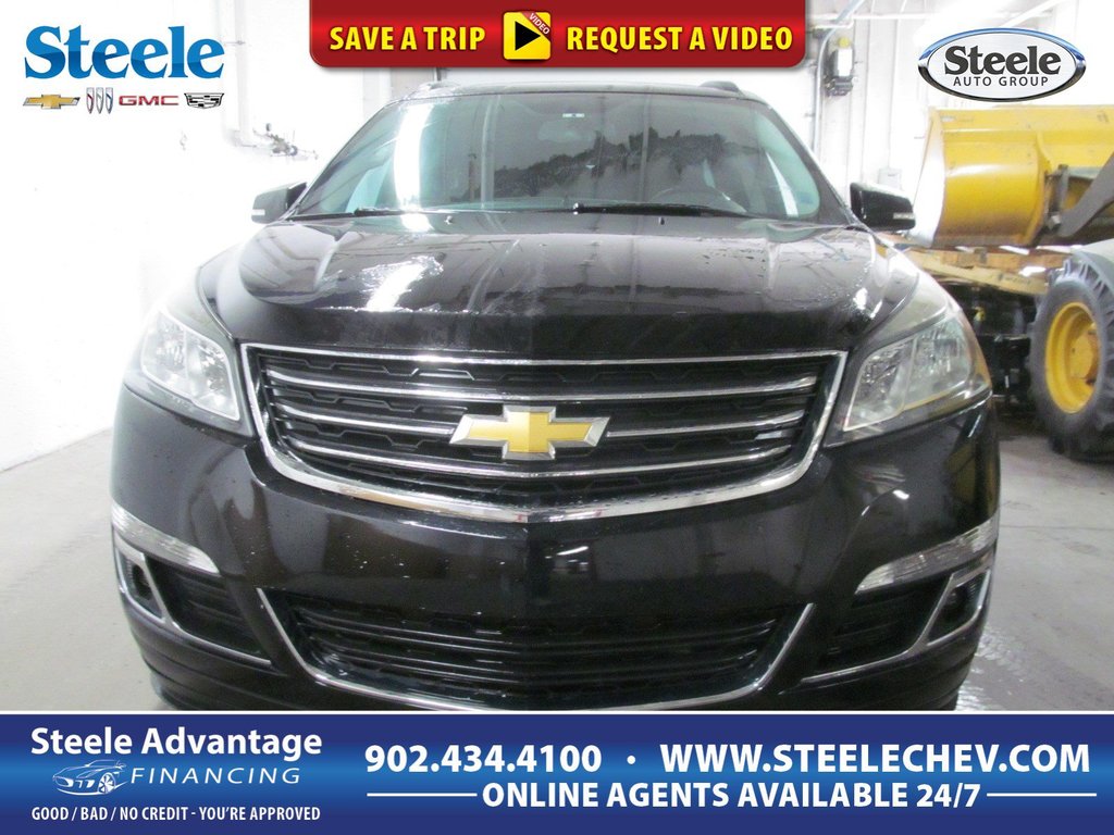 2016 Chevrolet Traverse LT in Dartmouth, Nova Scotia - 1 - w1024h768px