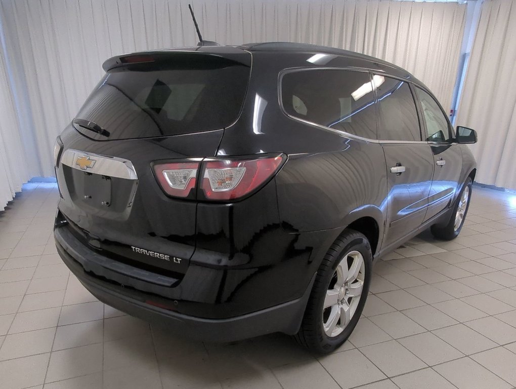 2016 Chevrolet Traverse LT in Dartmouth, Nova Scotia - 8 - w1024h768px