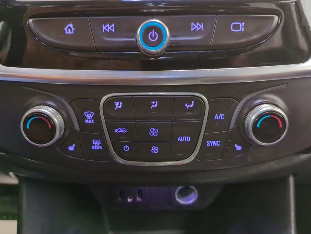 2018 Chevrolet Traverse LT Cloth in Dartmouth, Nova Scotia - 18 - w1024h768px