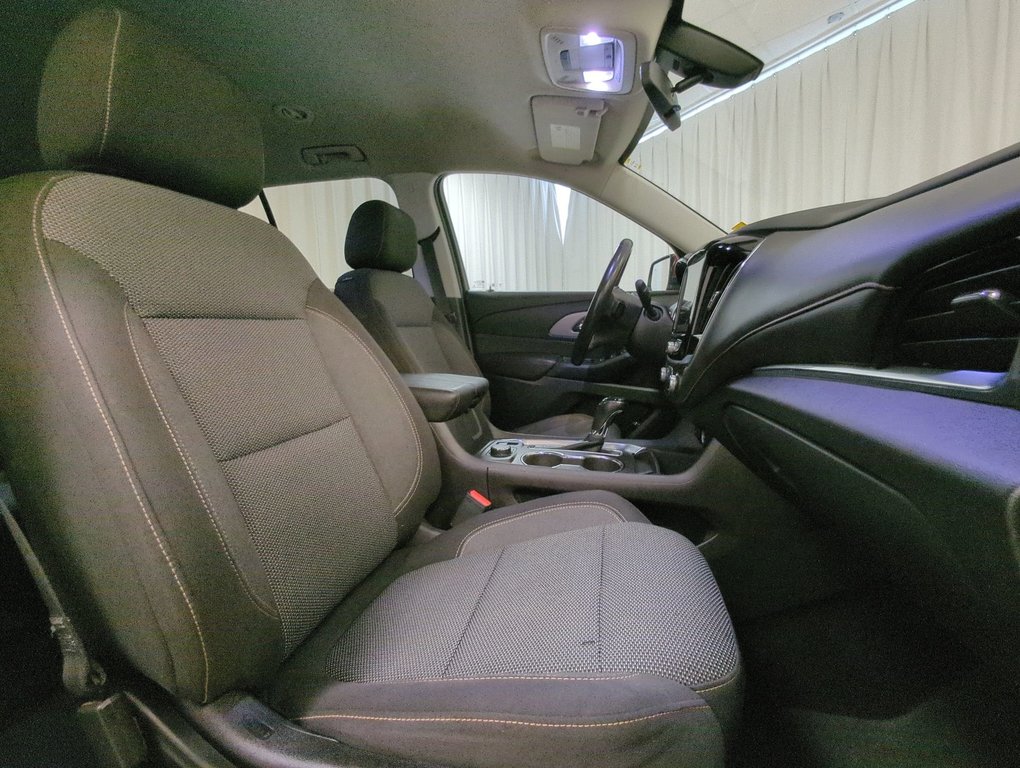 2018 Chevrolet Traverse LT Cloth in Dartmouth, Nova Scotia - 24 - w1024h768px