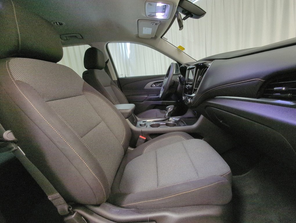 2021 Chevrolet Traverse LS in Dartmouth, Nova Scotia - 24 - w1024h768px