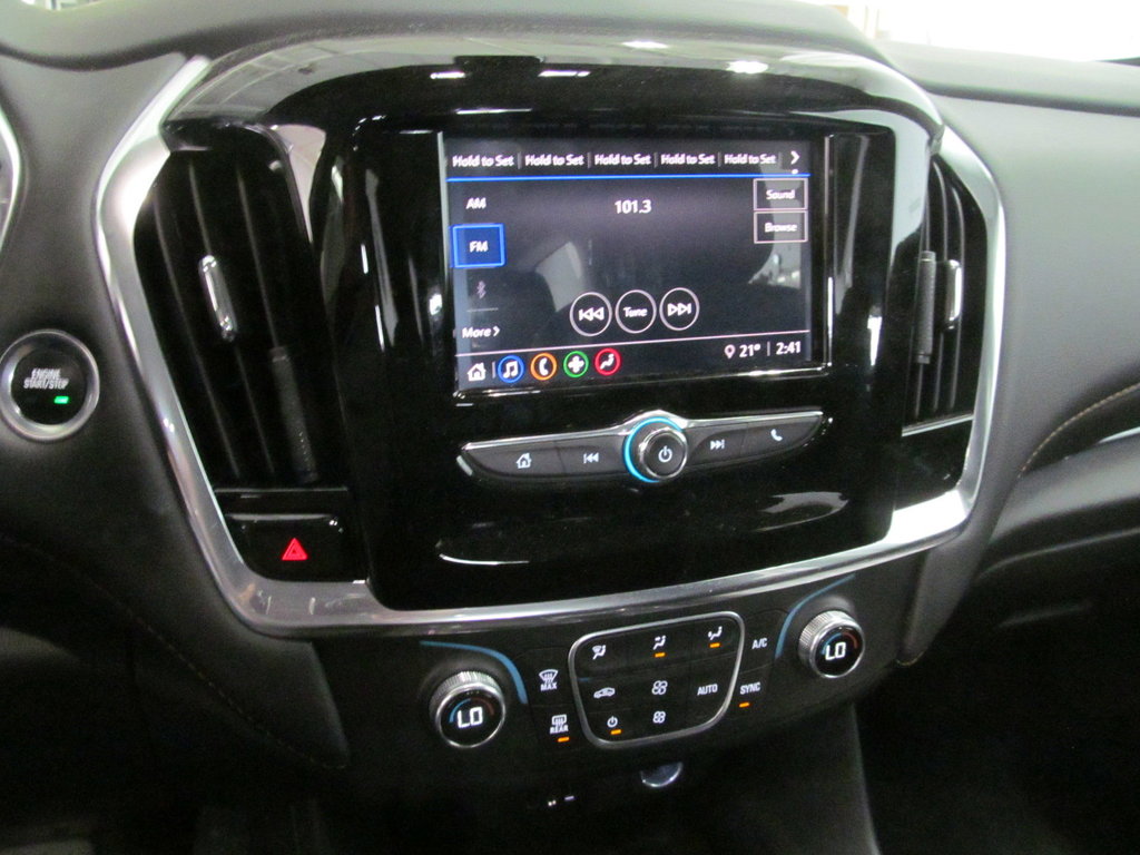 2021 Chevrolet Traverse LS in Dartmouth, Nova Scotia - 6 - w1024h768px