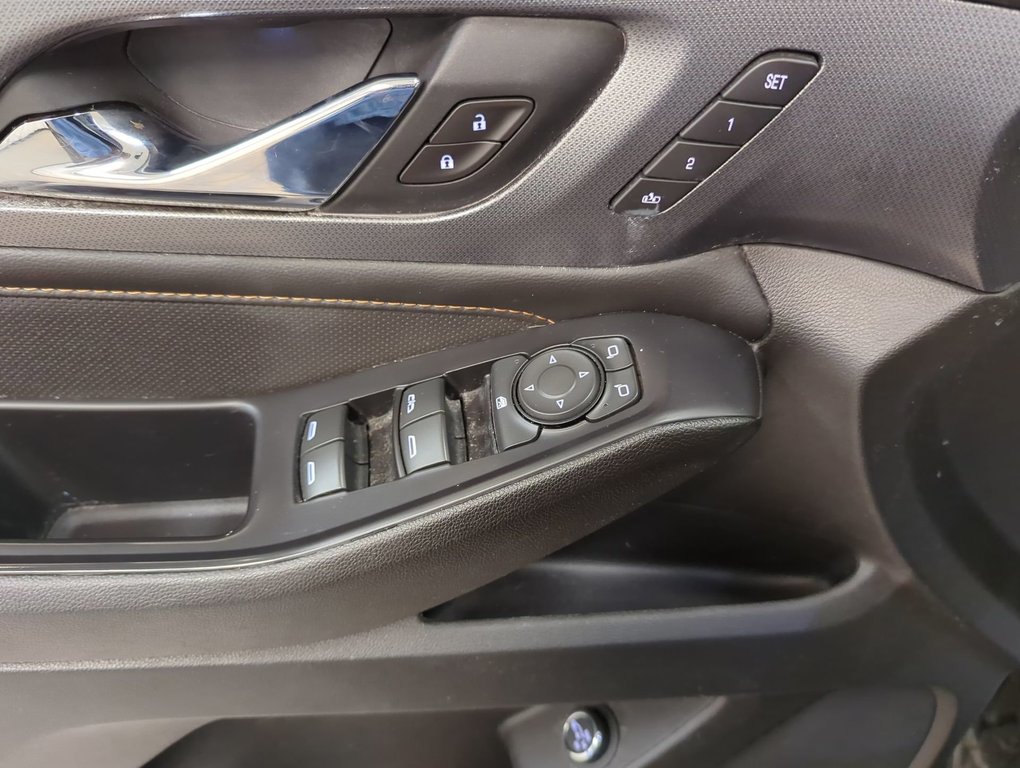 2021 Chevrolet Traverse Premier in Dartmouth, Nova Scotia - 13 - w1024h768px