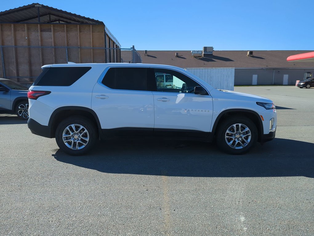 2023  Traverse LS AWD 8 Passenger *GM Certified* 4.99% Financing OAC in Dartmouth, Nova Scotia - 9 - w1024h768px