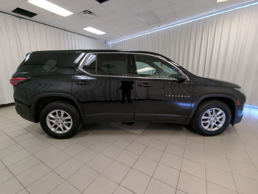 2023 Chevrolet Traverse LS in Dartmouth, Nova Scotia - 9 - w1024h768px