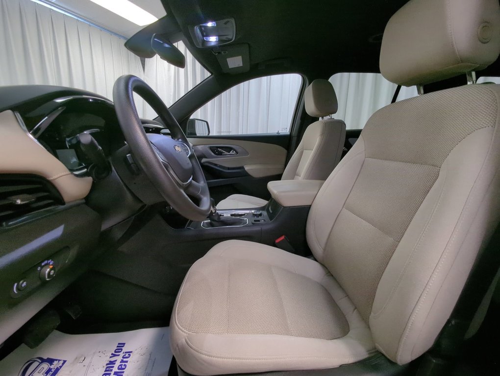 2023 Chevrolet Traverse LS in Dartmouth, Nova Scotia - 11 - w1024h768px