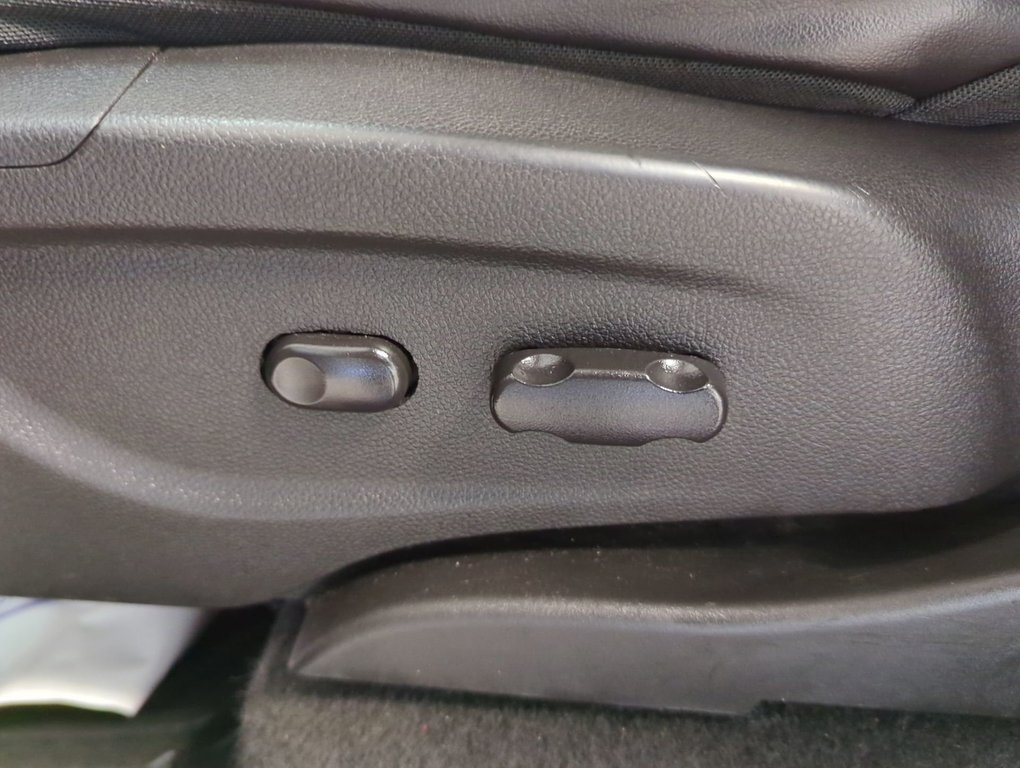 2016 Chevrolet Trax LT in Dartmouth, Nova Scotia - 12 - w1024h768px