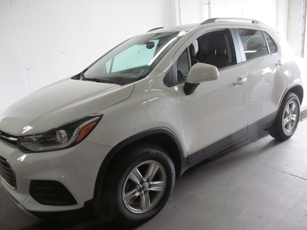 2021 Chevrolet Trax LT in Dartmouth, Nova Scotia - 2 - w1024h768px