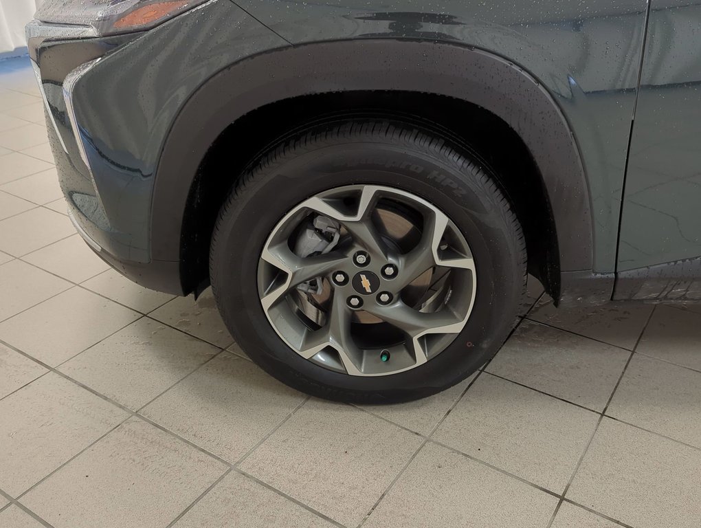 2025 Chevrolet Trax LT in Dartmouth, Nova Scotia - 10 - w1024h768px