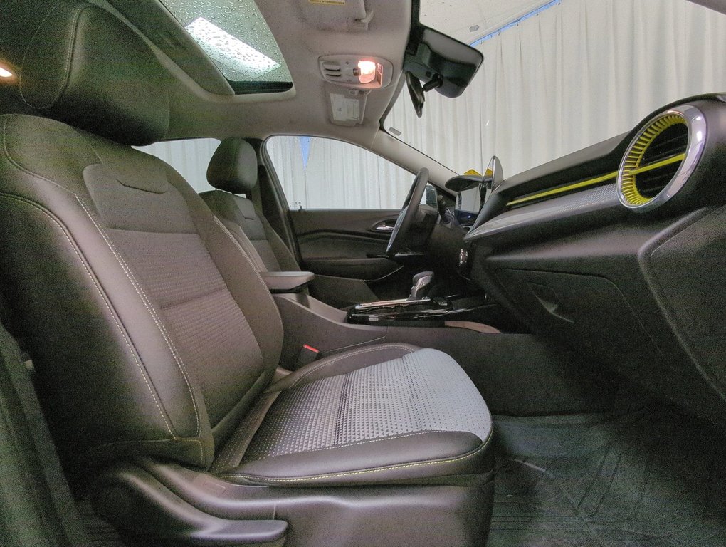 2025 Chevrolet Trax LT in Dartmouth, Nova Scotia - 24 - w1024h768px