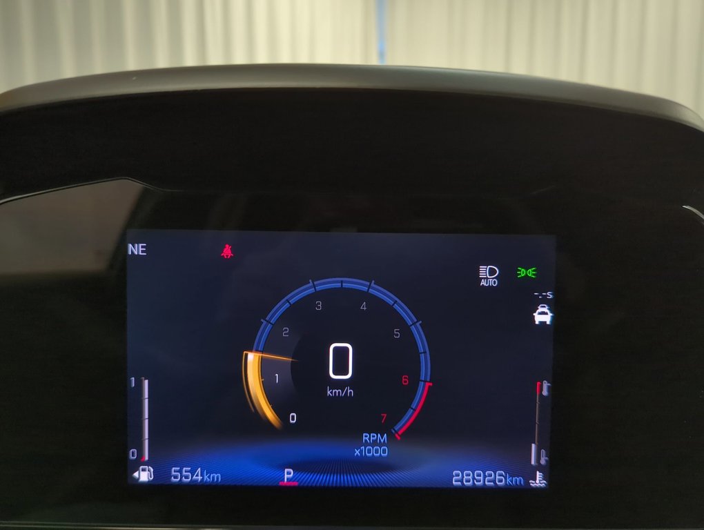 2025 Chevrolet Trax 2RS in Dartmouth, Nova Scotia - 15 - w1024h768px