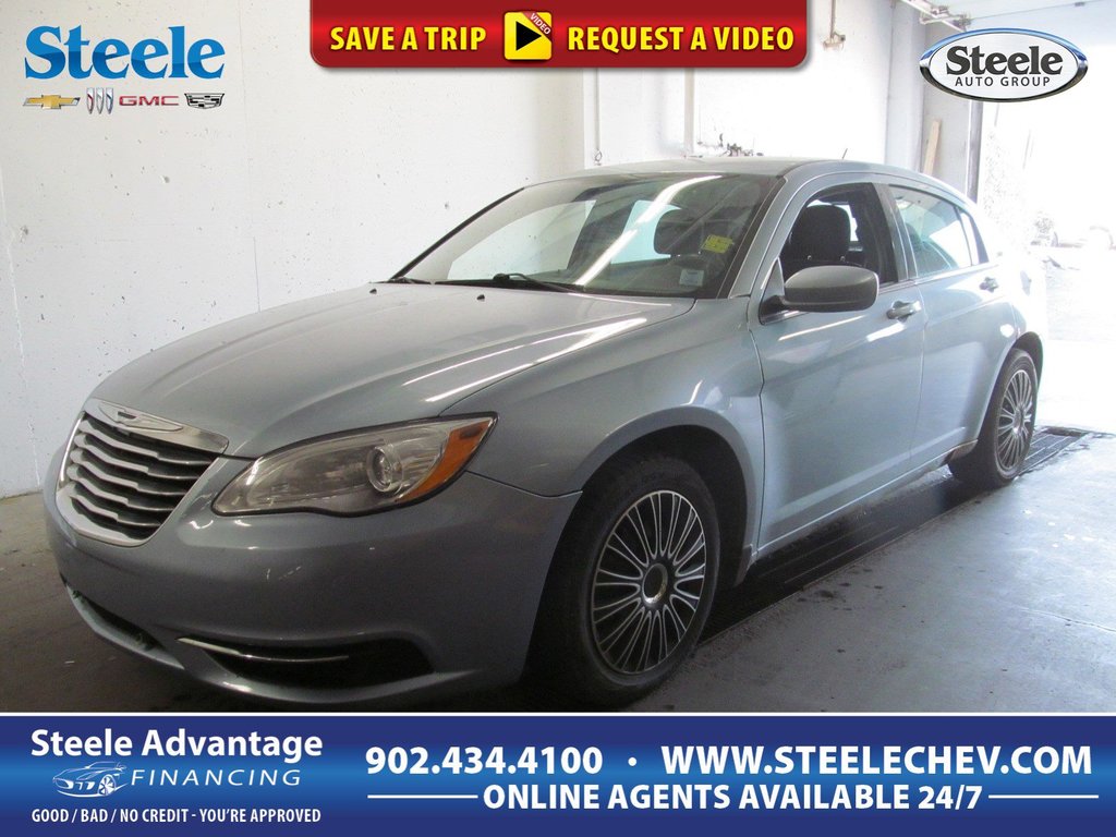 2013  200 LX in Dartmouth, Nova Scotia - 1 - w1024h768px