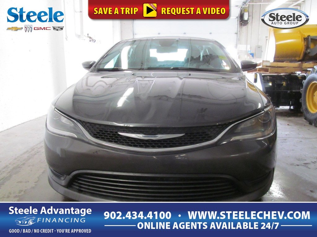 2015 Chrysler 200 LX in Dartmouth, Nova Scotia - 1 - w1024h768px