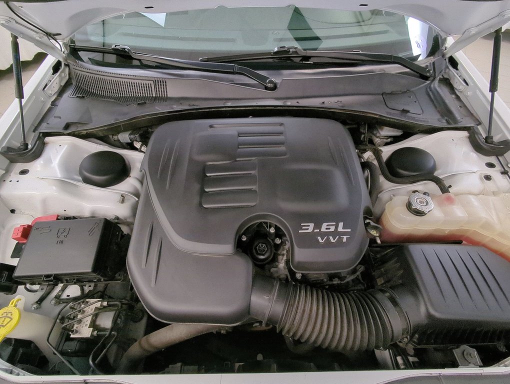 2023 Chrysler 300 S in Dartmouth, Nova Scotia - 26 - w1024h768px