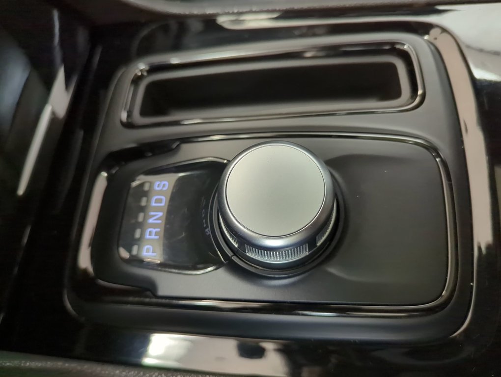 2023 Chrysler 300 S in Dartmouth, Nova Scotia - 20 - w1024h768px