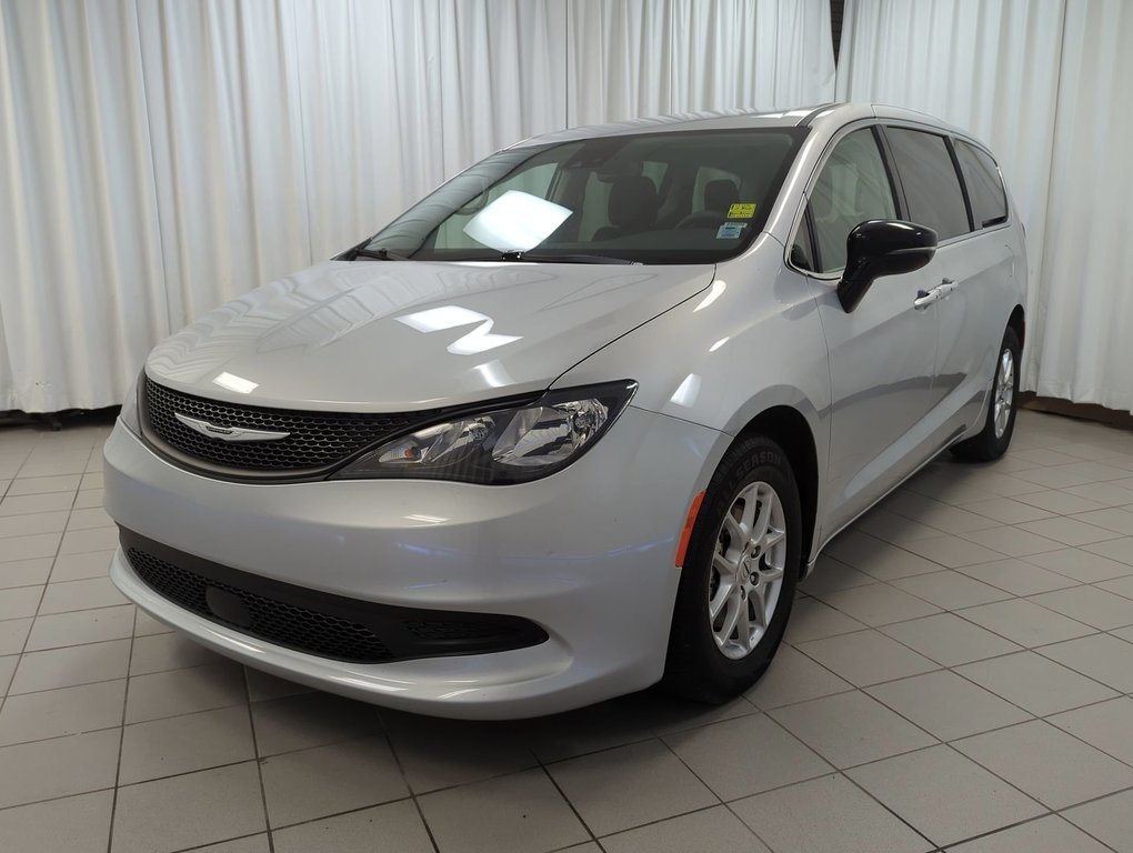 2024 Chrysler Grand Caravan SXT in Dartmouth, Nova Scotia - 4 - w1024h768px