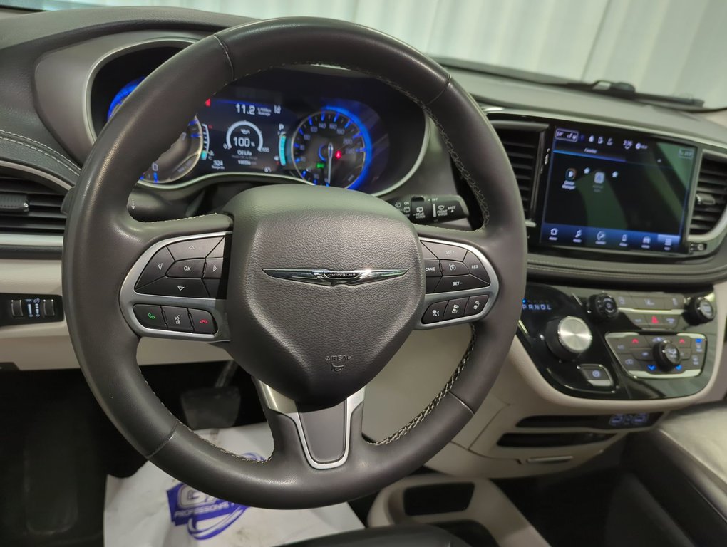 2022 Chrysler Pacifica Touring L in Dartmouth, Nova Scotia - 19 - w1024h768px