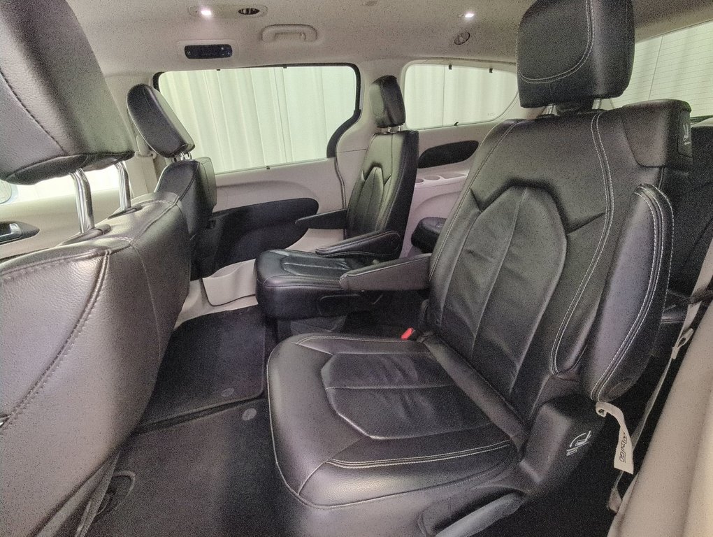 2022 Chrysler Pacifica Touring L in Dartmouth, Nova Scotia - 21 - w1024h768px