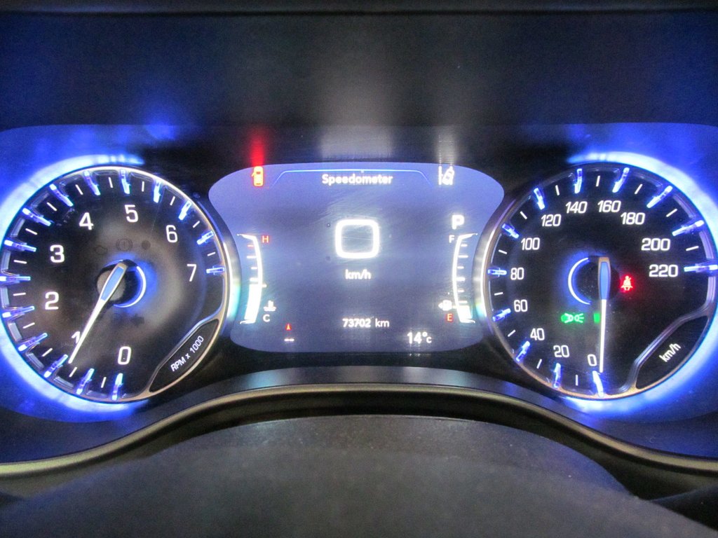 2023 Chrysler Pacifica Touring L in Dartmouth, Nova Scotia - 5 - w1024h768px