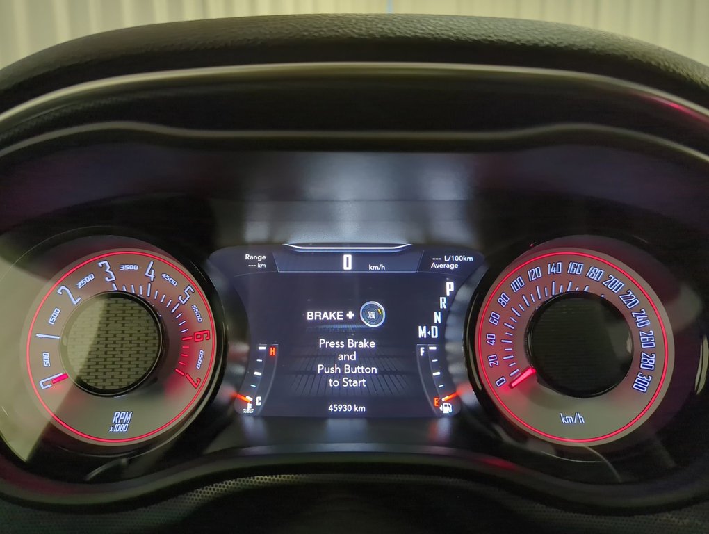 2018 Dodge Challenger T/A 392 in Dartmouth, Nova Scotia - 15 - w1024h768px