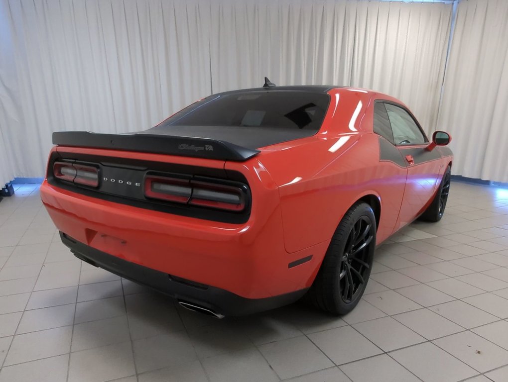 2018 Dodge Challenger T/A 392 in Dartmouth, Nova Scotia - 8 - w1024h768px