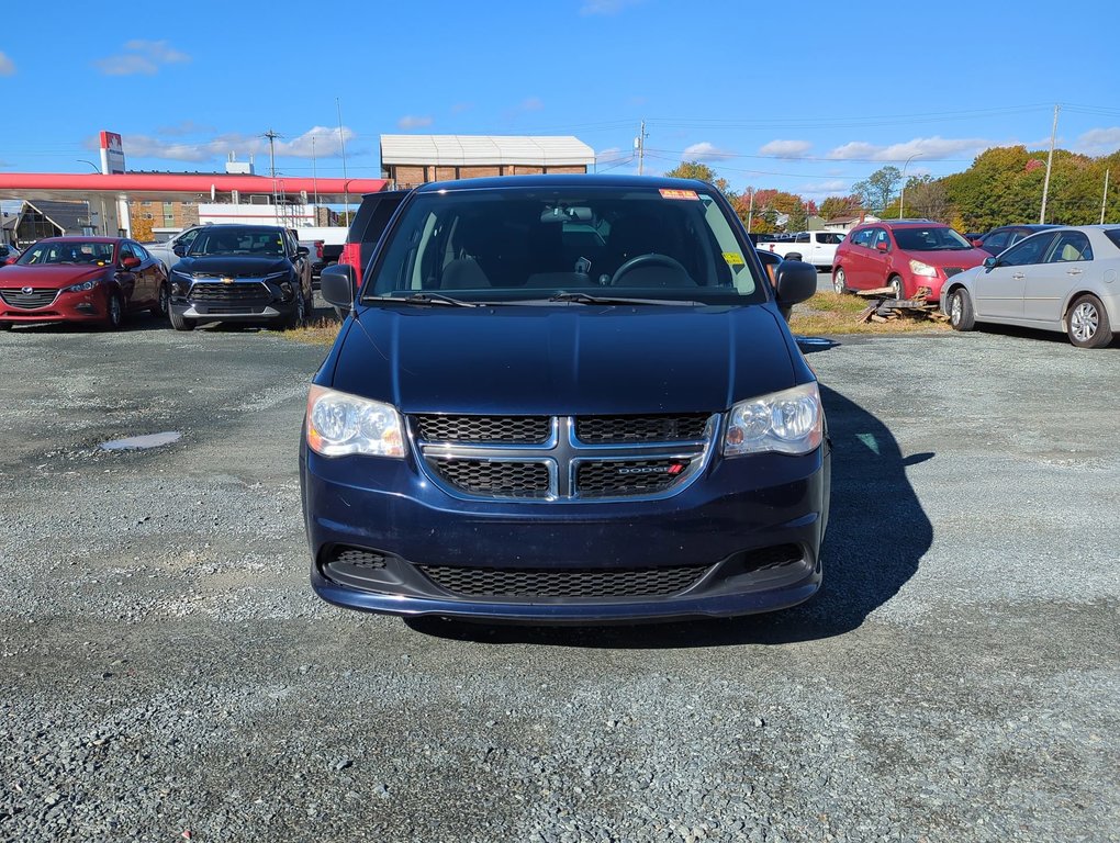 2013  Grand Caravan SE in Dartmouth, Nova Scotia - 3 - w1024h768px