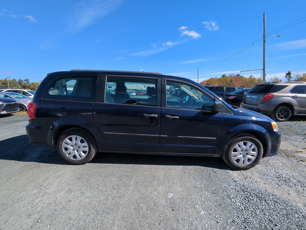 2015  Grand Caravan Canada Value Package in Dartmouth, Nova Scotia - 9 - w1024h768px