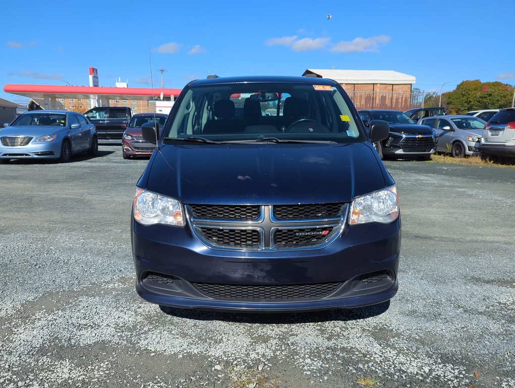 2015  Grand Caravan Canada Value Package in Dartmouth, Nova Scotia - 3 - w1024h768px